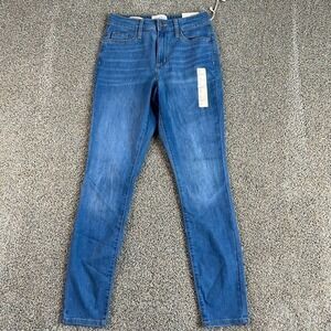 NWT Universal Thread Light Wash High Rise Skinny Leg Stretch Denim Jeans Women 0